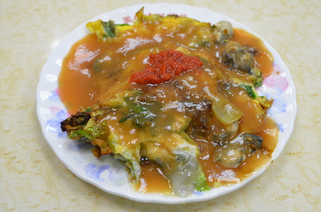 寧夏夜市『圓環邊蚵仔煎』の蚵仔煎