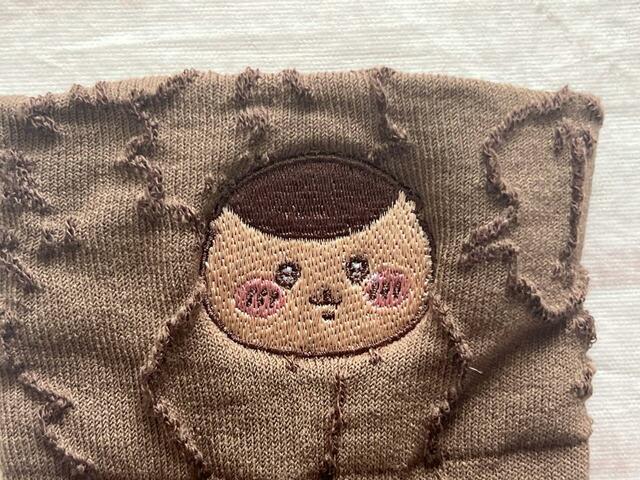 くりまんじゅうのつぶらな瞳がかわいすぎる刺繍入り