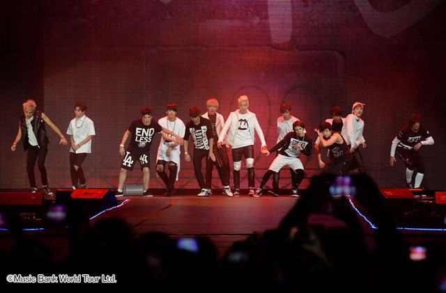 防弾少年団＠『K-POP FESTIVAL MUSIC BANK in メキシコ』　©Music Bank World Tour Ltd