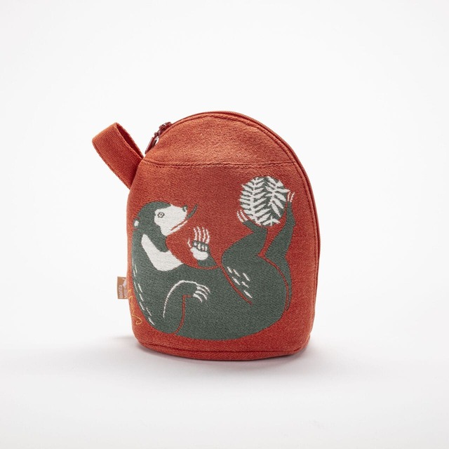 【銀座ロフト「旅する動物園」】moritaMiWマチ付きポーチ　マレーグマ　3,300円