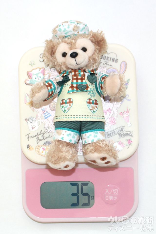 「ダッフィー&フレンズのハートウォーミング・デイズ」はかりとぬいぐるみバッジ