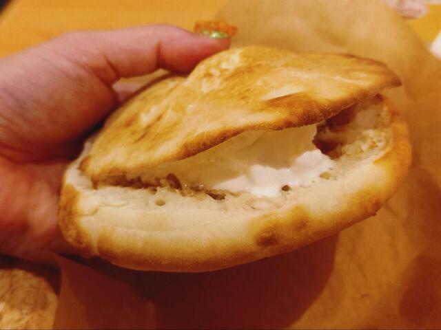 【サイゼリヤ モーニング】早く食べないとジェラートが溶けてしまうのでご注意!