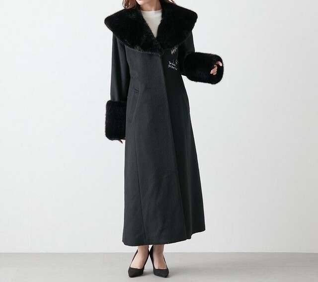 ボリュームファーコート「ヴィランズ」|¥ 24,000 (税込)