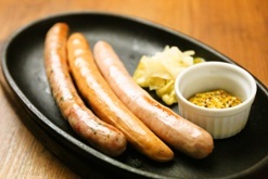 肉工房 千里屋【金メダルソーセージ３本セット】