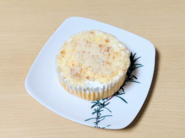 【コストコ ダブルチーズケーキ 800g(6個) 1498円】2種類のチーズケーキを一度に味わえる