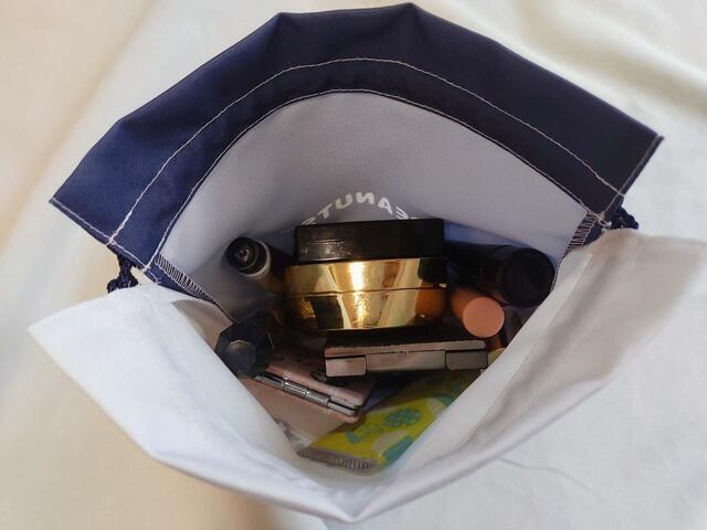 コスメを入れてみた