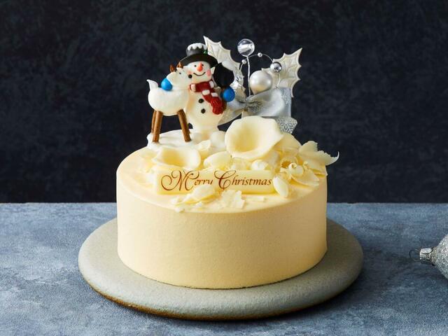 ランメイシャスイーツファクトリー「フルール・ブラン」直径12×高さ5cm 4,500円 ※40台限定