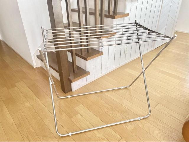 【ニトリ　平干しもできるタオルハンガー(8枚掛け SUS)】フェイスタオルなら16枚干せます