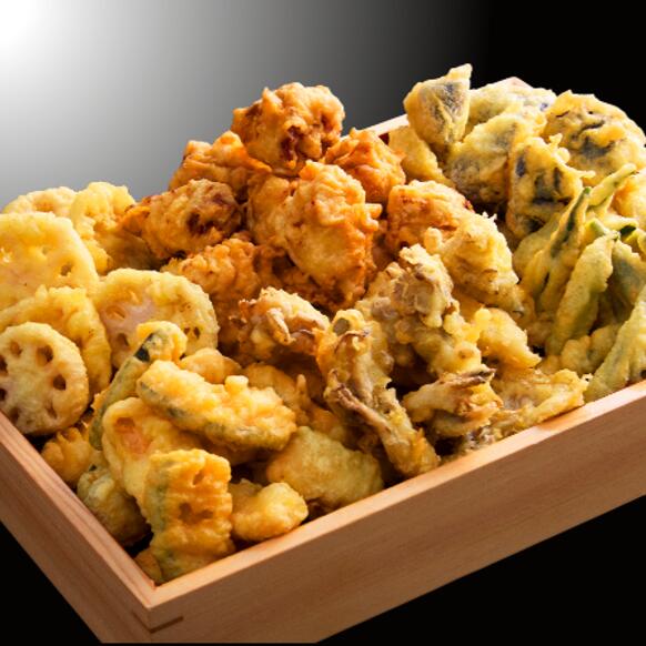 各種天ぷらも食べ放題！【「武蔵野うどん小麦晴れ 」新店舗オープン】