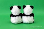 【上野パンダファミリーグッズ】ぬいぐるみは後ろ姿もキュート