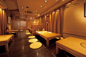 都内「すき焼き・しゃぶしゃぶ」の名店／あずき（上野）　内観