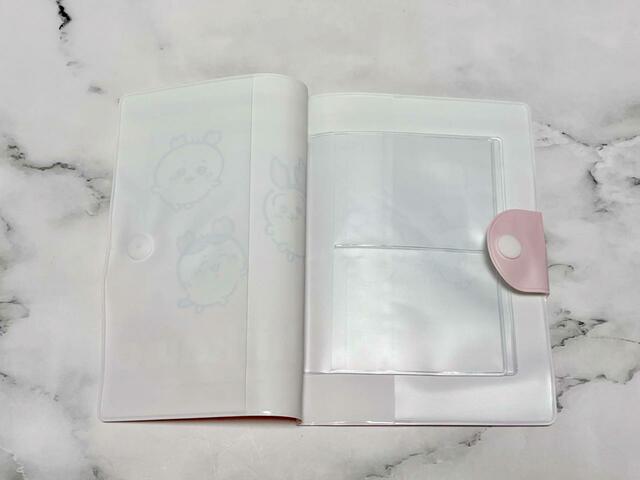 機能性も充実しています！なんと6つのポケット付き