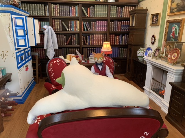 どっしりしたムタの背中