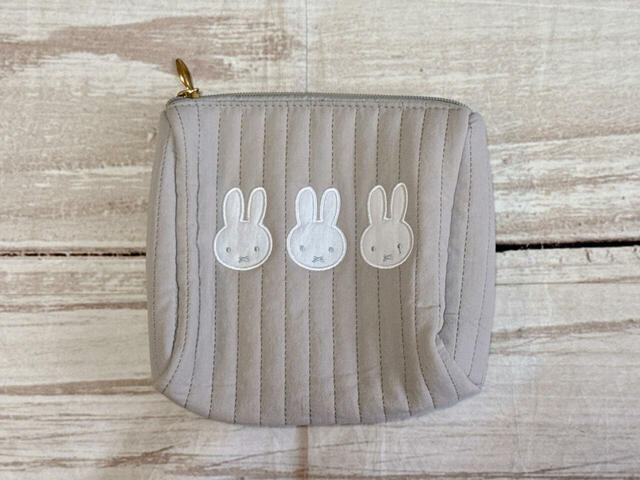 イブルポーチ アップリケ(ミッフィー)/税込1,076円