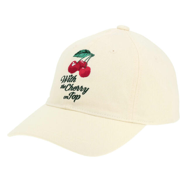 キャップ 3,200円｜東京ディズニーリゾート ミニー＆さくらんぼグッズ｜販売店舗：東京ディズニーランド「グランドエンポーリアム」、東京ディズニーシー「エンポーリオ」｜発売日：2026年2月5日（木）