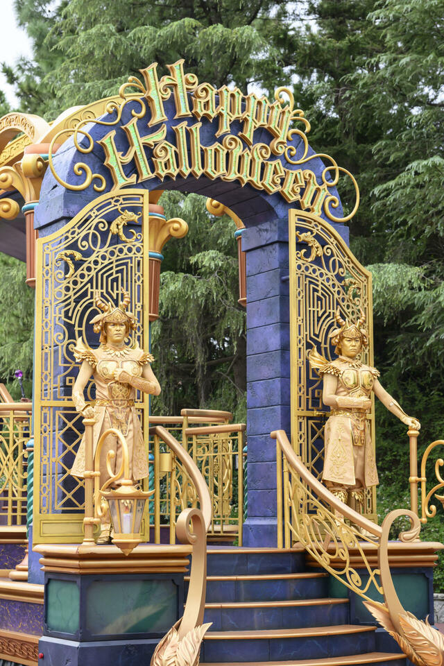 東京ディズニーランド「ザ・ヴィランズ・ハロウィーンInto the Frenzy”」プレスプレビューの様子