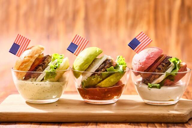 「カスタマイズ ダンクバーガー イメージ」＜期間：2025年7月1日～2025年8月31日＞ 【自分好みのハンバーガーが作れる！アメリカ西海岸がテーマの“アメリカングルメブッフェ”開催【ストリングスホテル 名古屋】】