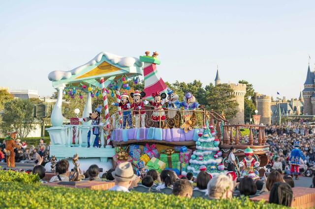 2024年11月14日 「ディズニー・クリスマス」プレスプレビュー/東京ディズニーランド/ディズニー・クリスマス・ストーリーズ“フォンド・フェアウェル”の模様