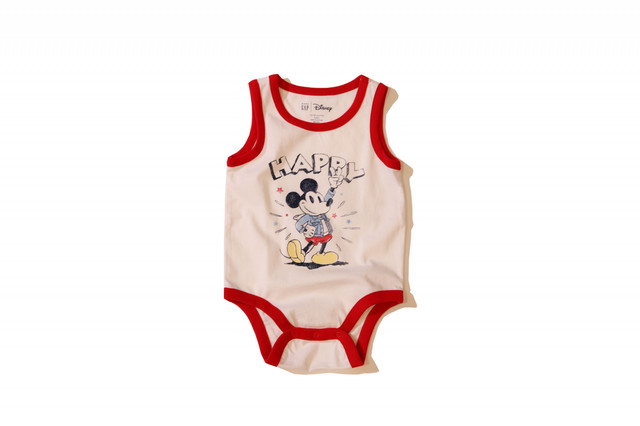 babyGap ディズニータンクトップボディスーツ2,290円 （税込）4月下旬発売予定
