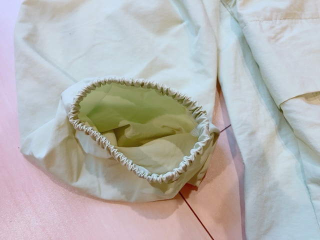 【ワークマン レディーストランスフォームジャケットEX】袖にはゴムがついています