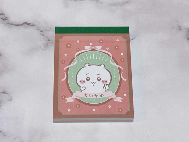 【ちいかわ ミニメモ帳4】サイズ：（約）縦8.9×横6.9cm