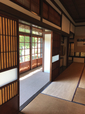 『国父史蹟館』のしっかりした作りのふすまや畳に心癒される