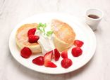 たっぷりいちごのスフレパンケーキ ¥1,280