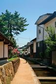 瀬戸川と白壁土蔵街【飛騨市】