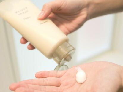 1,000円ちょっとで買える無印良品の「ダメージケアヘアマスク」で、一