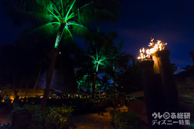 「アウラニ・ディズニー・リゾート & スパ コオリナ・ハワイ」の夜景