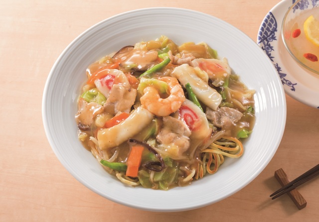 もっちり柔らか太麺皿うどん