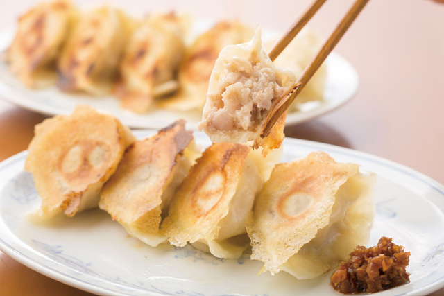 ニンニク餃子４個    ／一味玲玲 