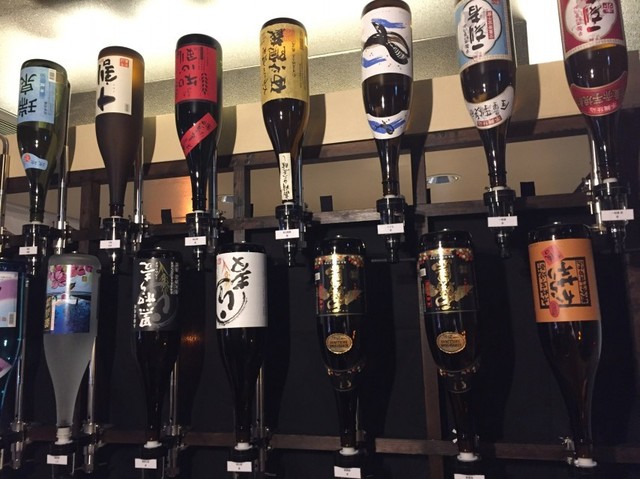 アルコールドリンクバーは日替わり