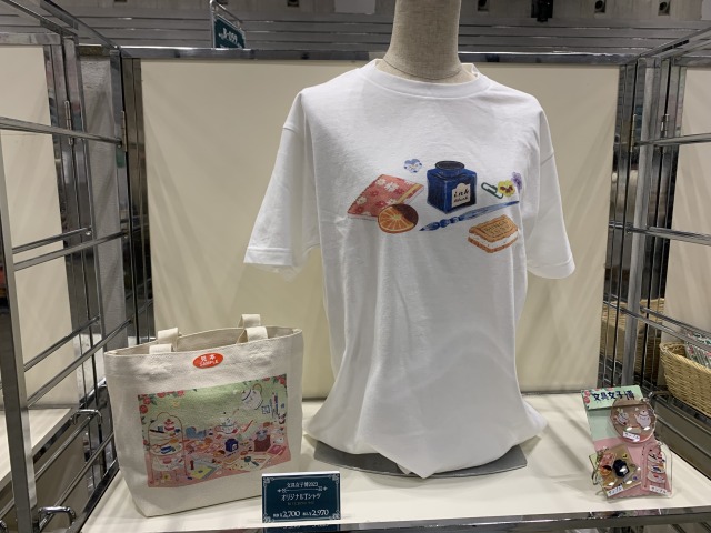 『文具女子博2023』のトートバッグとTシャツ