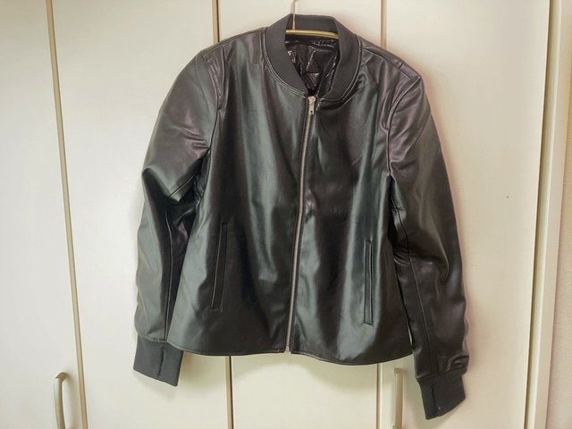 【ワークマン レディースフェイクレザーウォームジャケット】サイズはM、L、LLの3展開（レディースサイズ）