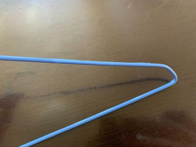 【ダイソー　すべり止め液】滑らずピシッと服をかけられるようになって大満足！