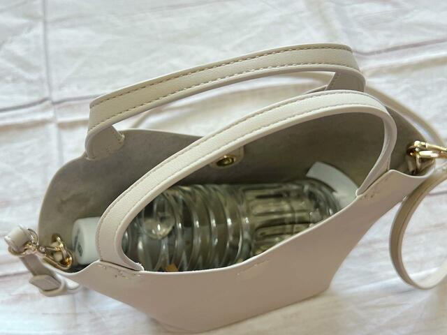 横に倒すと入りますが、他のものが入らなくなってしまいます