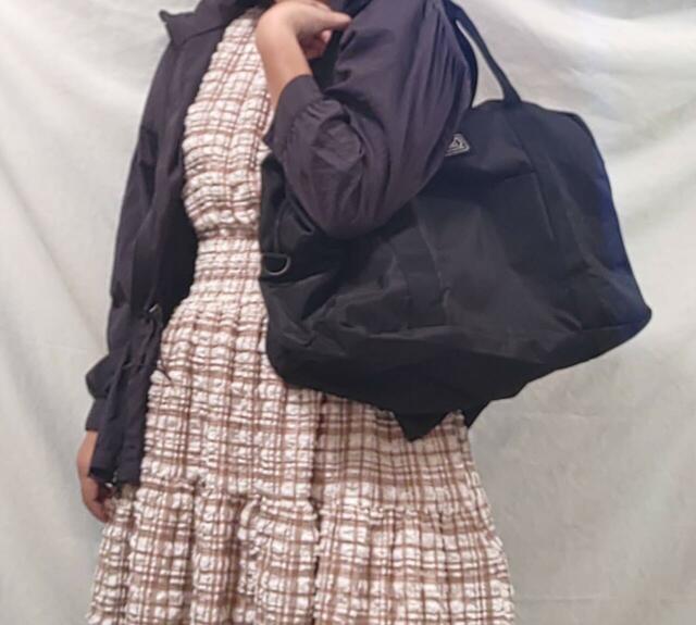 肩からそのままかけることも可能