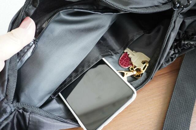 内ポケットが2つある