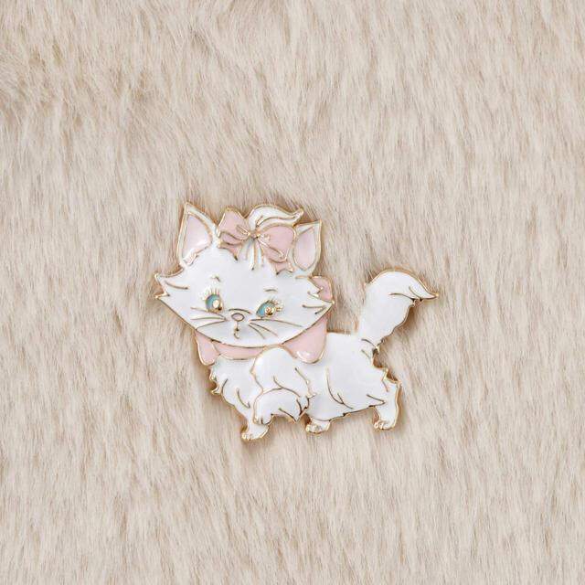 マリー おしゃれキャット ブルゾン ブローチ付き ベージュ ARISTOCATS 55TH 16,500円