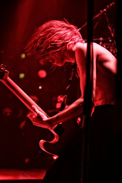 DEZERT　　撮影：小林裕和