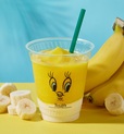 「LOONEY TUNES バナナフルーツミックス＆ヨーグルトスワークル（R）」＜Tallサイズのみ：690円（税込）＞【LOONEY TUNES×タリーズコーヒー」