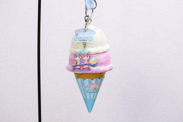 グミキャンディー、ミニスナックケース付き 1200円｜美味しそうなデザイン