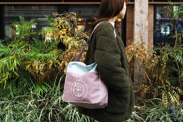 ショルダーバッグ