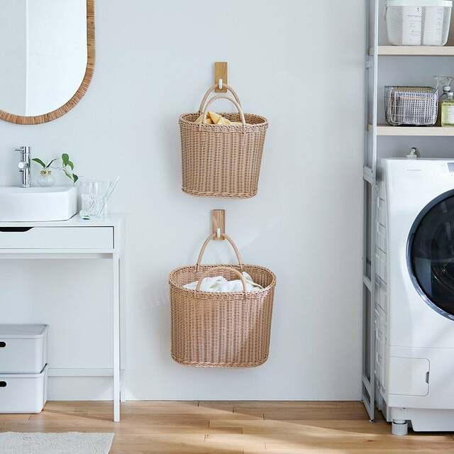 <wash rattan>壁掛けできる洗えるラタン調オーバルバスケット 3,990~4,990円(税込)