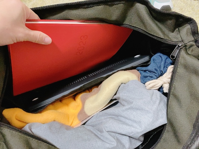 【ワークマン マルチポケット トートバッグ】かさばるレインウェア、お弁当箱も楽々入ります