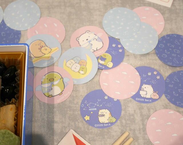 おせち・三段重「すみっコぐらし」｜23,900円(税込)