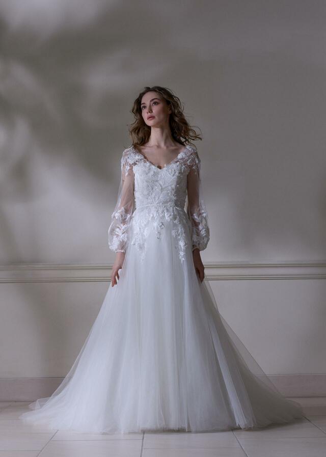 「DAVID K NEW YORK（デヴィッド ケイ ニューヨーク）」新作ウェディングドレス　NY-0126_Offwhite