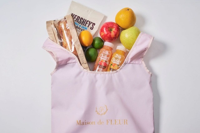 【メゾン ド フルール ショッピングバッグ（ピンク）】サイズはW41×H30.5×D13cm