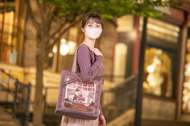 「ダッフィー&フレンズのウォームウィンター・ストーリータイム」トートバッグ